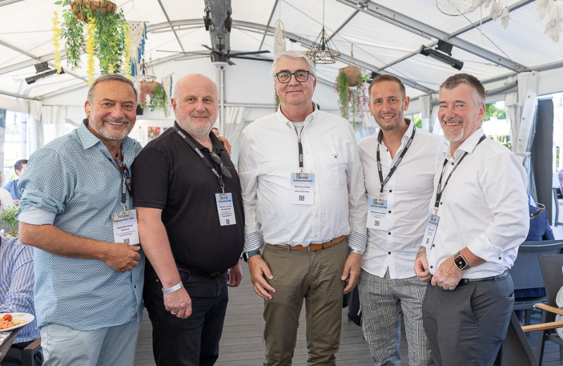 V.l.n.r.: Heinz Stiastny (Arrow), Johannes Göllner (ZRK), Martin Cornelius (Gema Austria), Mathias Schneider (LSZ) und Heribert Karrer (Arrow) © LEADERSNET / R. Brunhölzl