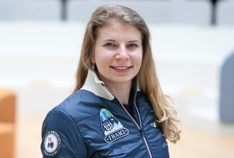 Rabea Rogge is the first German woman in space. Source: Jens Kalaene/dpa